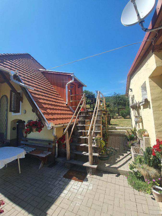 Dalia Apartmanok Чопак Экстерьер фото